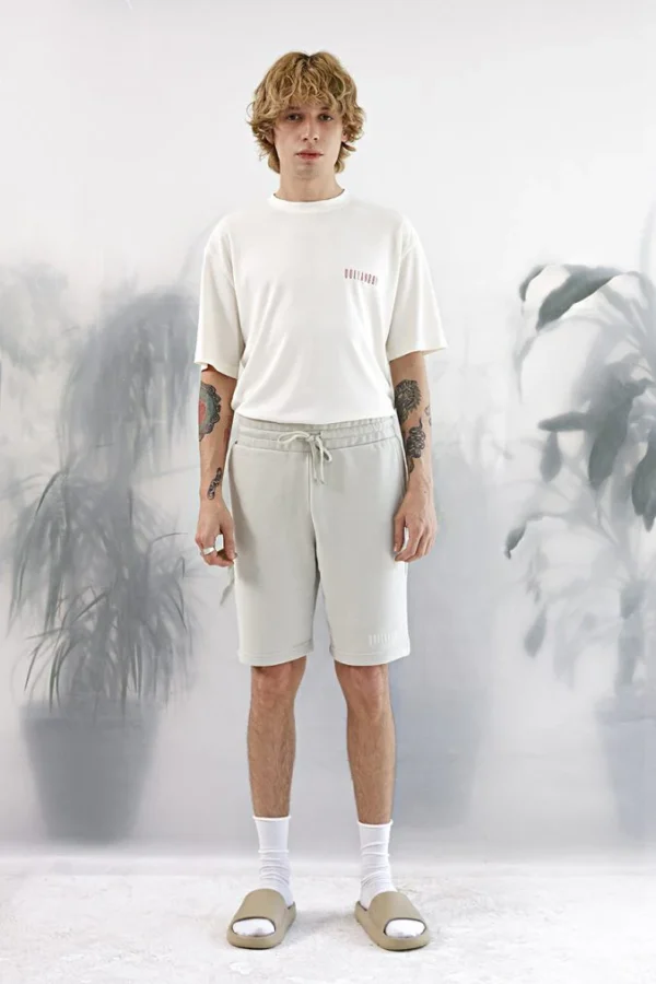 Basic Shorts – Moonstruck