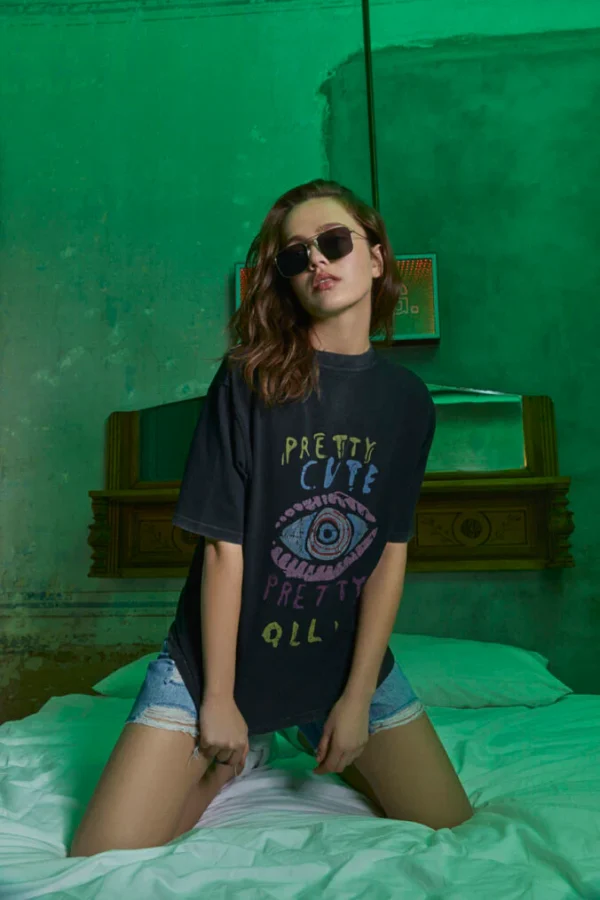 Pretty Qllnch Vintage Dyed T-Shirt – Black