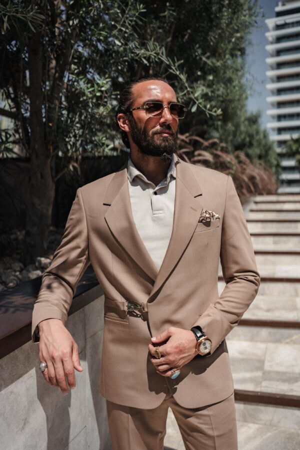 SPECIAL DESIGN MONO COLLAR BUCKLE DETAILED SET