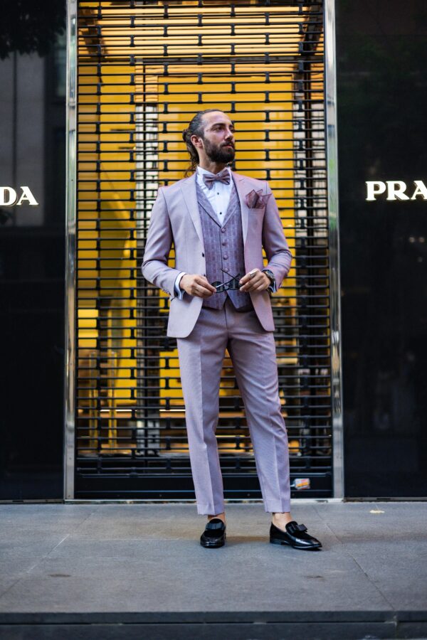 Slim Fit Groom's Suit with Vest Pattern - Image 3